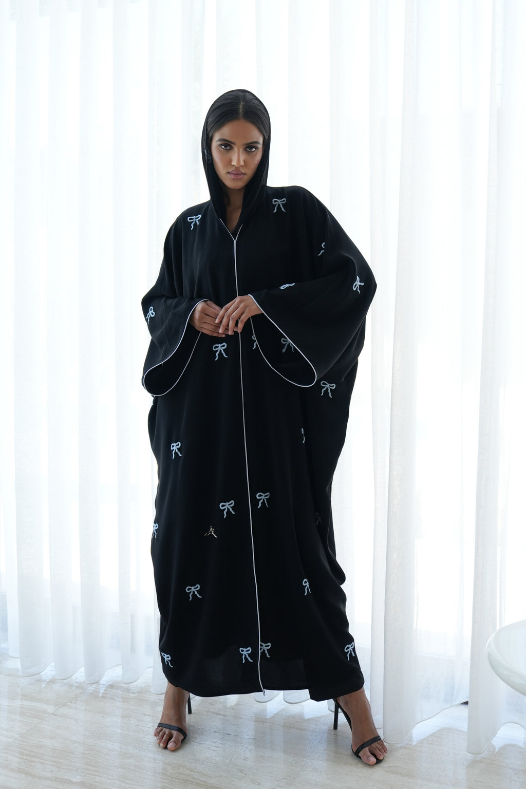 عباية بولاين