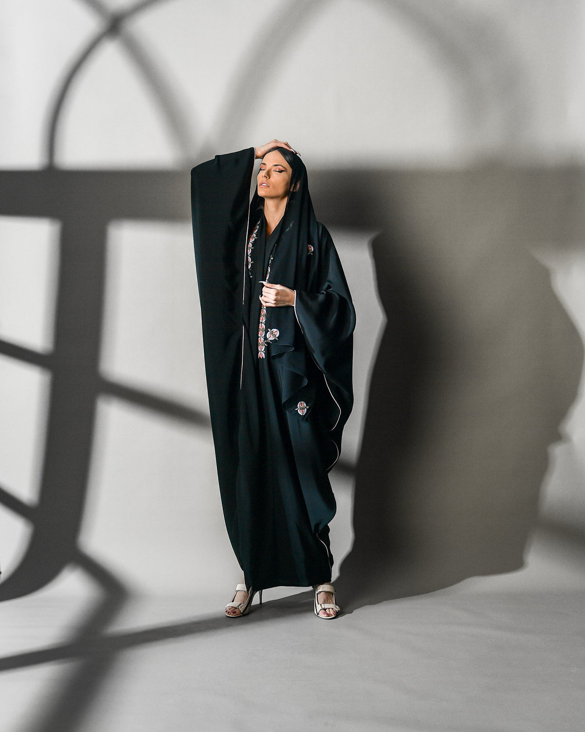 Zahr Abaya in black crepe