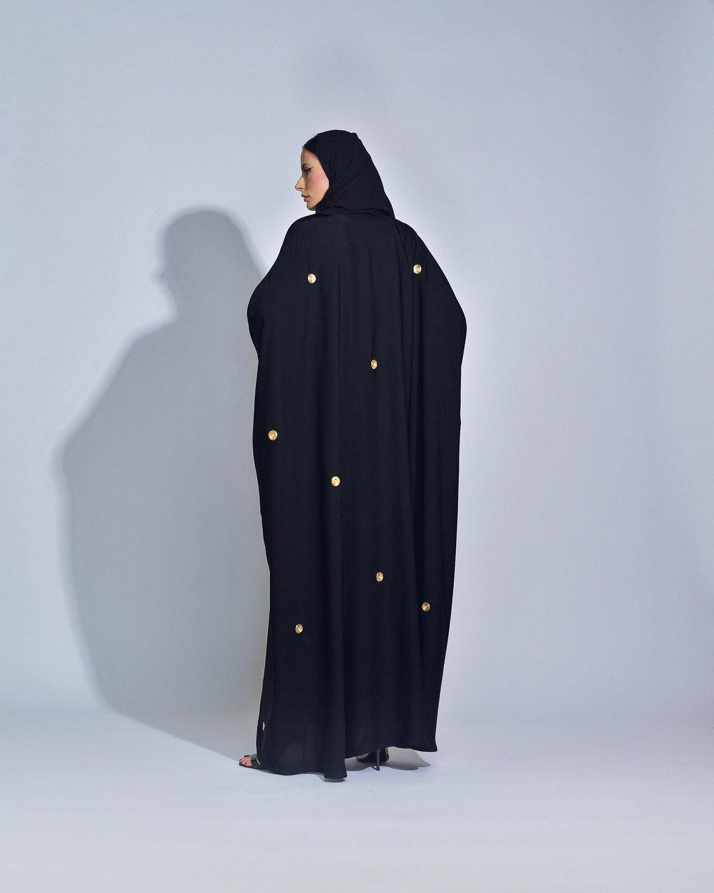 عباية أورا