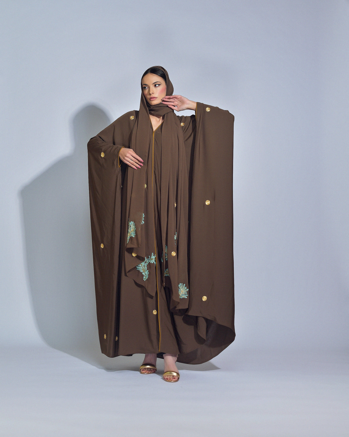 عباية سيرا