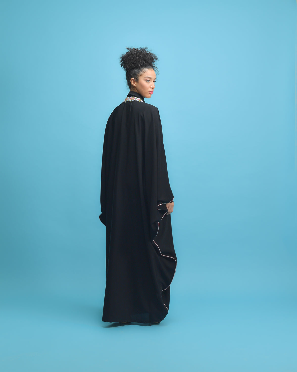 F/W 22 - 142